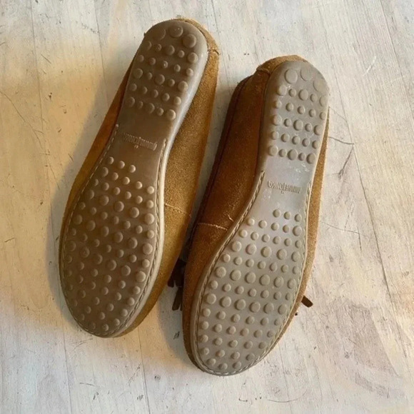 Minnetonka Suede Leather Moccasins - Picture 5 of 7